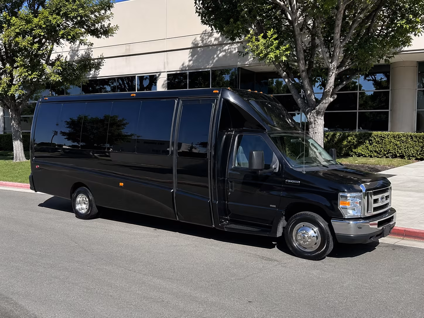 find your fremont birthday party bus here
