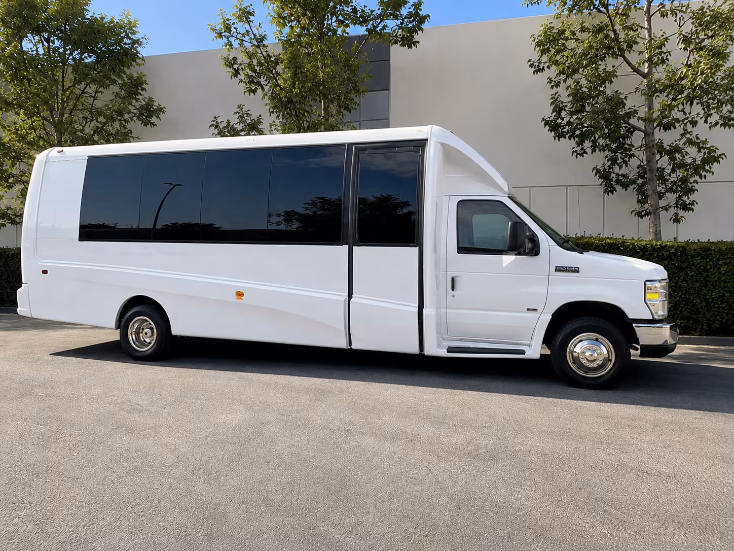fremont airport transportation onboard seating